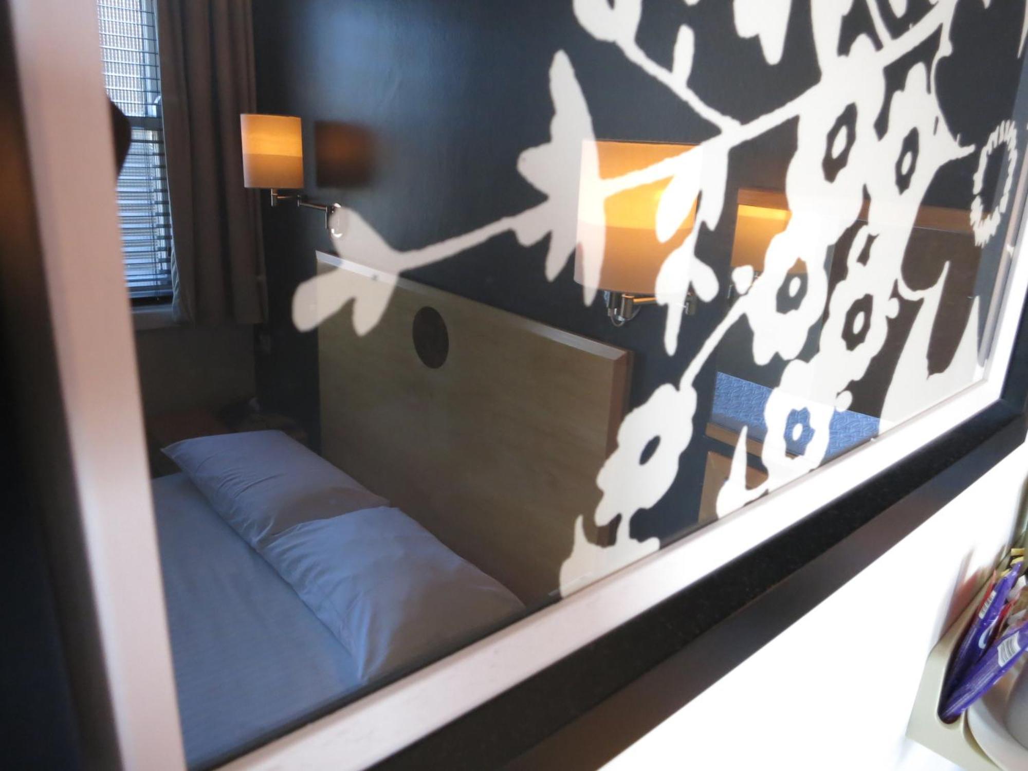 The Studley Hotel Harrogate Room photo